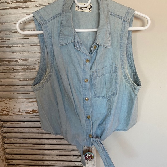 Cropped denim tie top - Picture 2 of 6